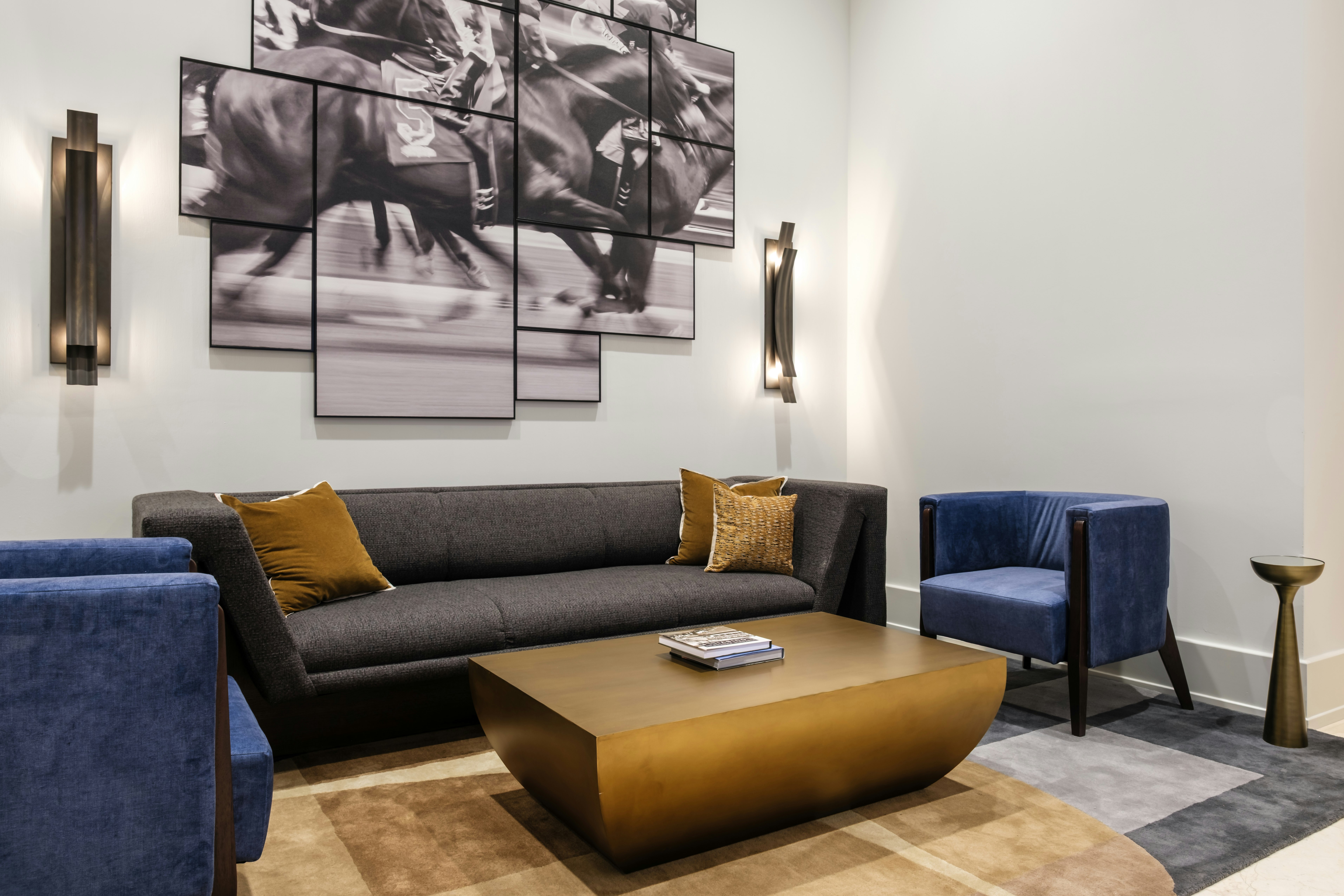 Hotel Bourre Bonne Louisville, Curio Collection by Hilton 31/56