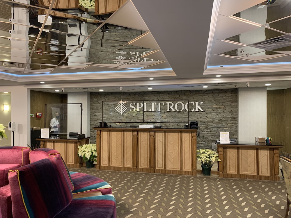 Split Rock Resort 14/79