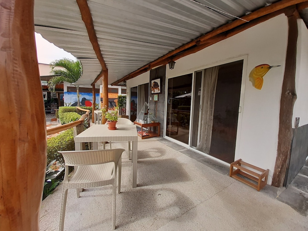 Suymar Ecolodge Galapagos 62/75