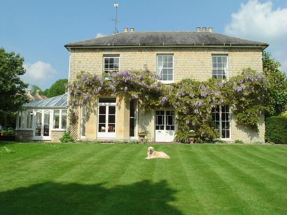 Weston Lawn Bed and Breakfast 25/30