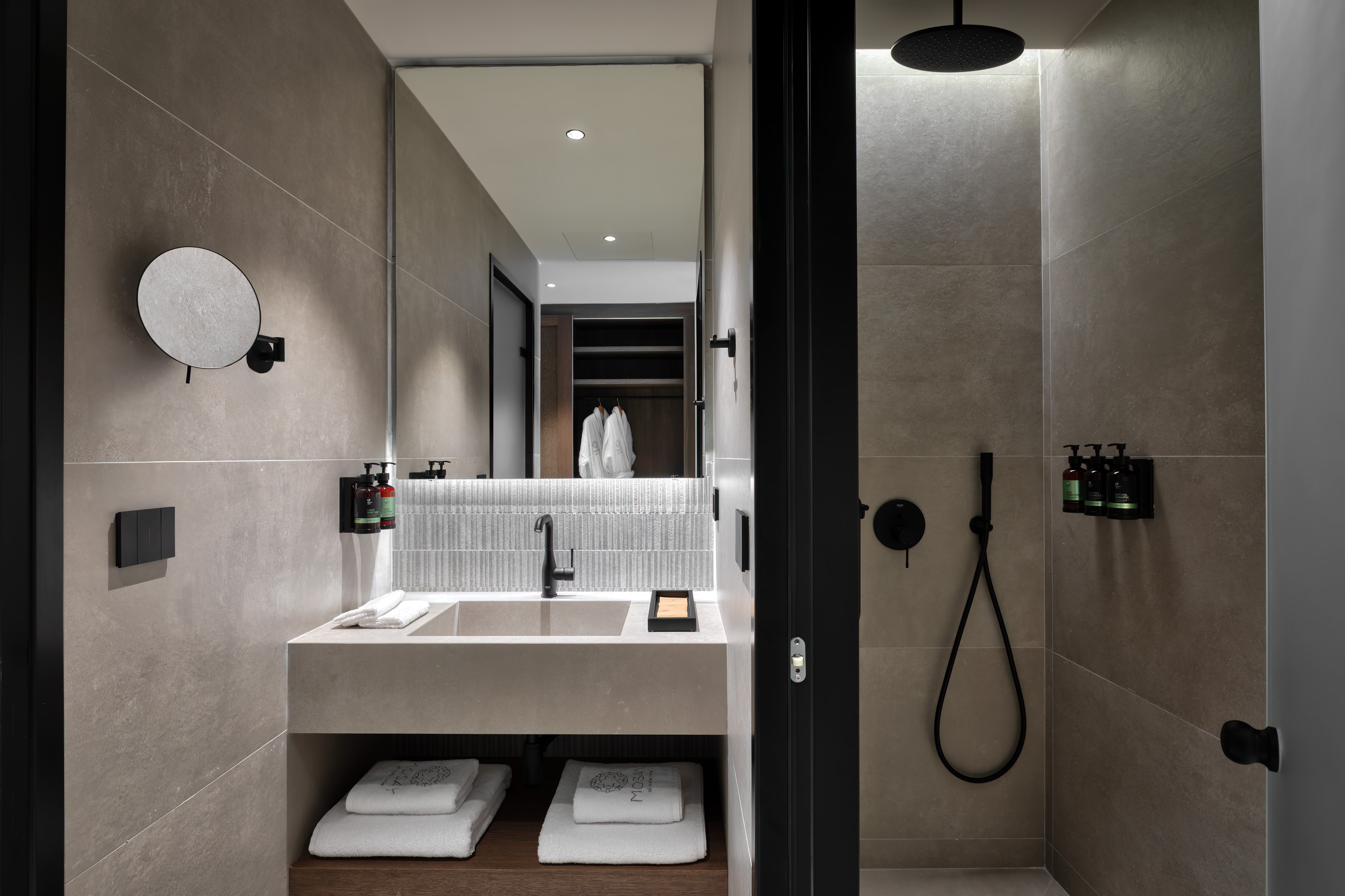 DELUXE, SUITE, PRIVATE POOL