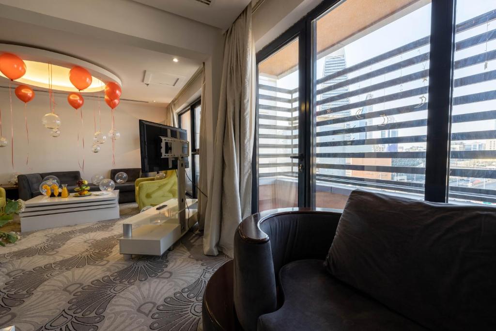 Mira Hotel 26/31