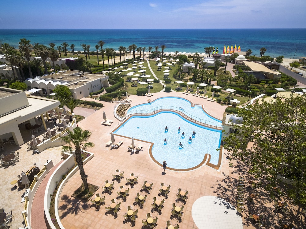 Calimera Delfino Beach Resort and Spa 55/60
