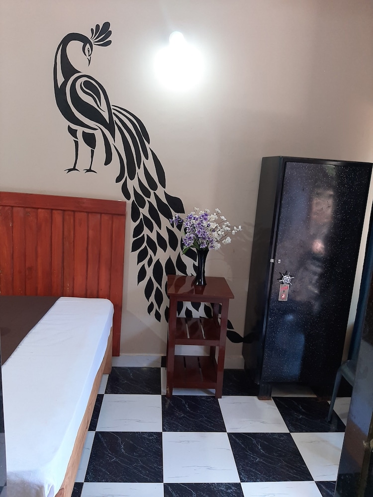 Casa Almeida Guest House 35/50