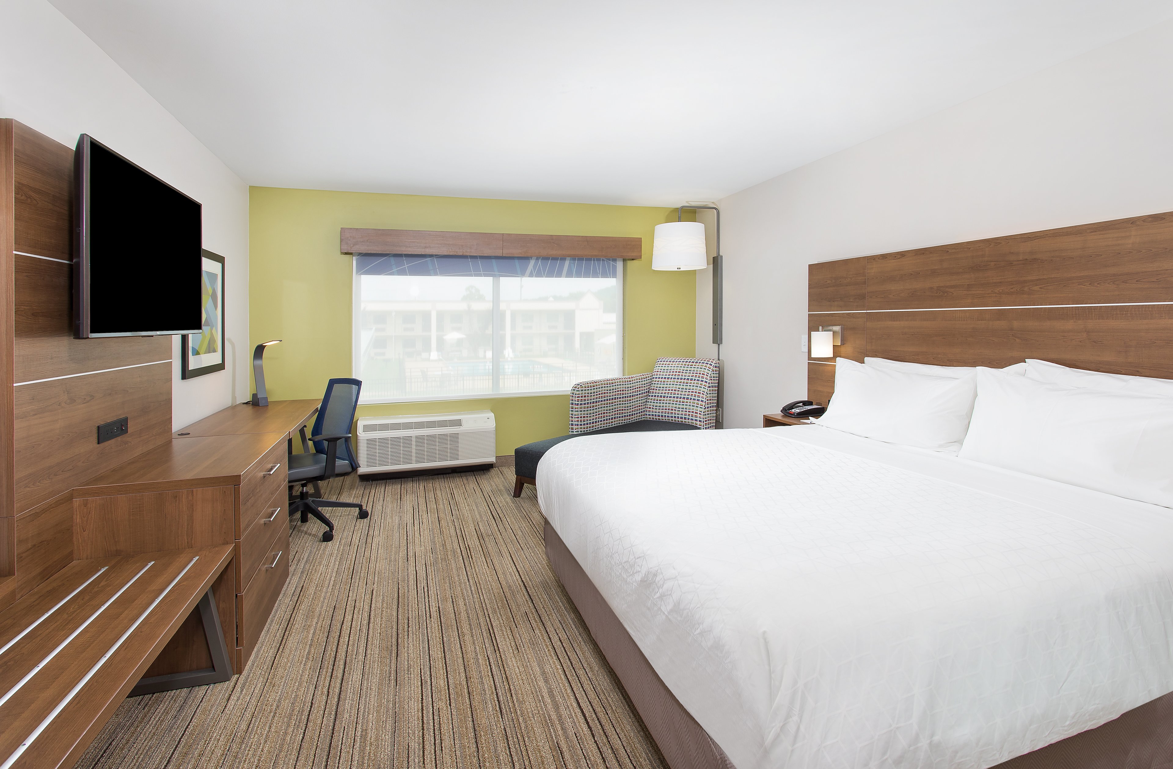 Holiday Inn Express Williamsburg 23/66