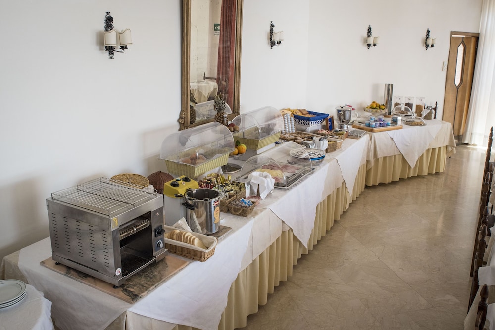 Hotel Isola Bella 19/36