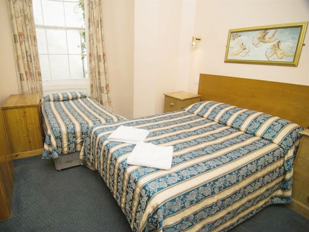 Normandie Hotel 13/43
