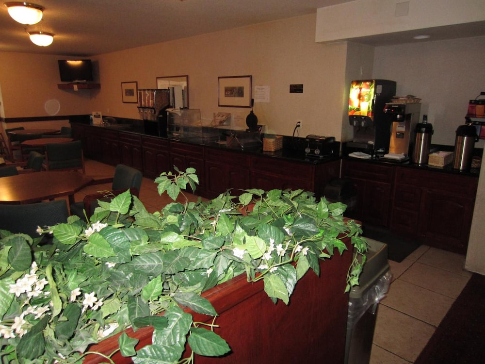 Studio6 Suites Portland, OR – Downtown OHSU 46/54