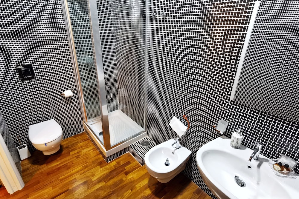 Titti Artistic B&B 45/45