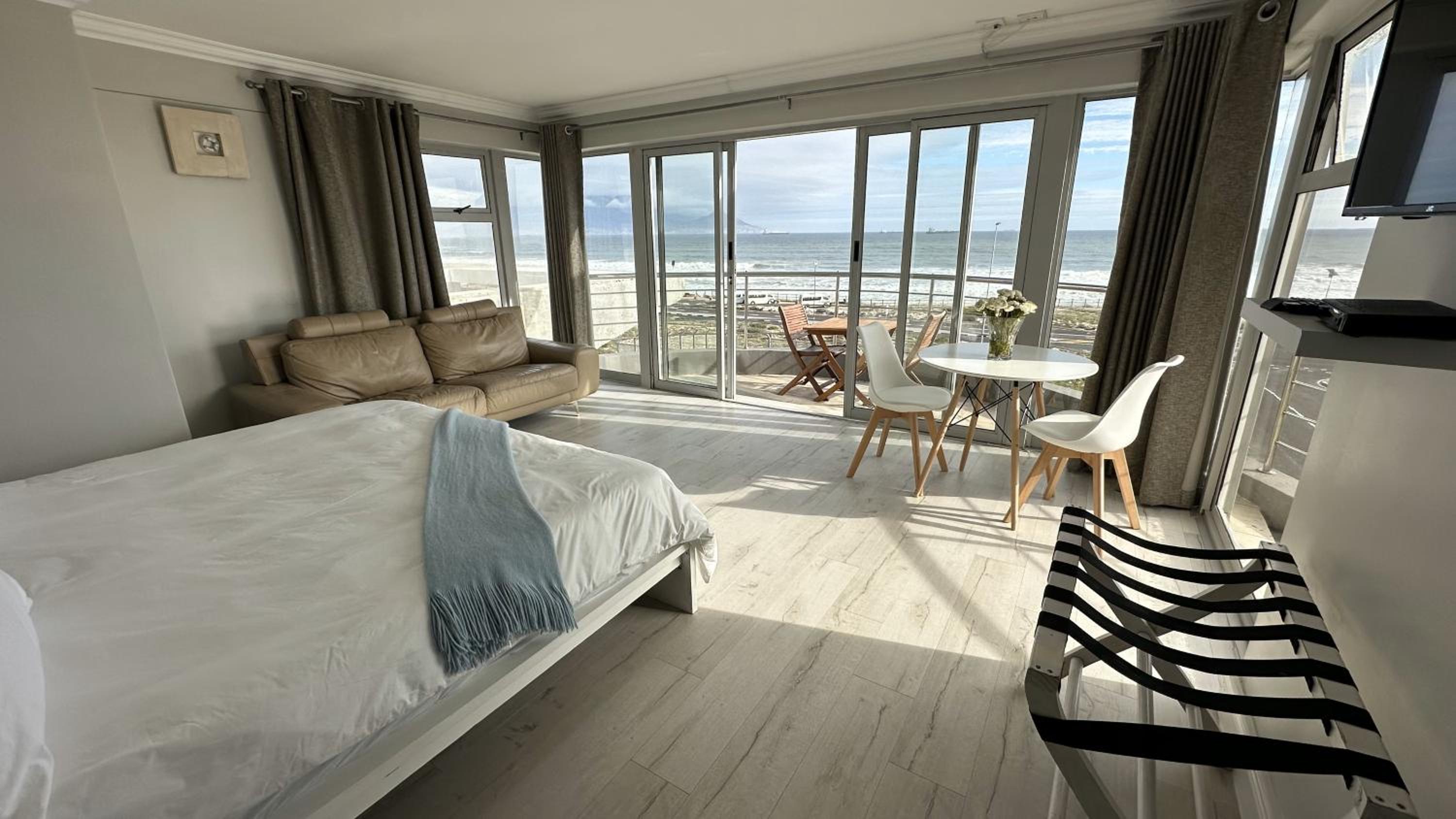 Oceansnest Guest House 15/50