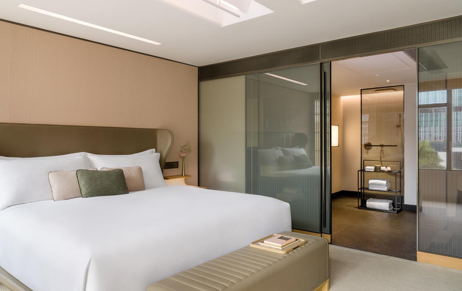 Studio, Suite, King Bed, Kowloon View
