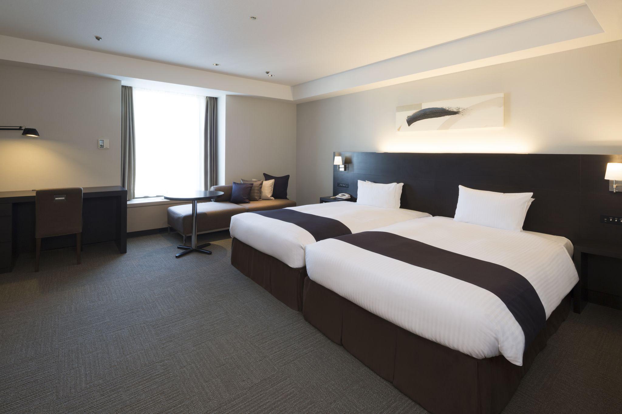 Semi Room, Hollywood, Comfort, 2 Semi Double Beds, Large, East Wing