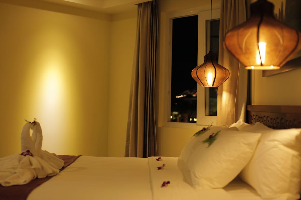 River Suites Hoi An Hotel 33/73