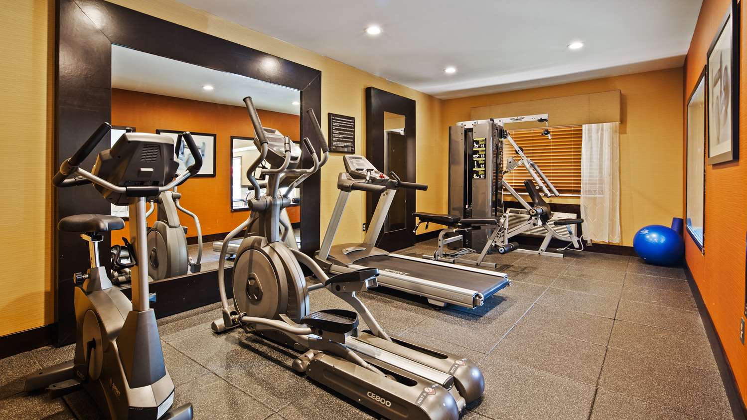Best Western Plus Whitewater Inn 21/41