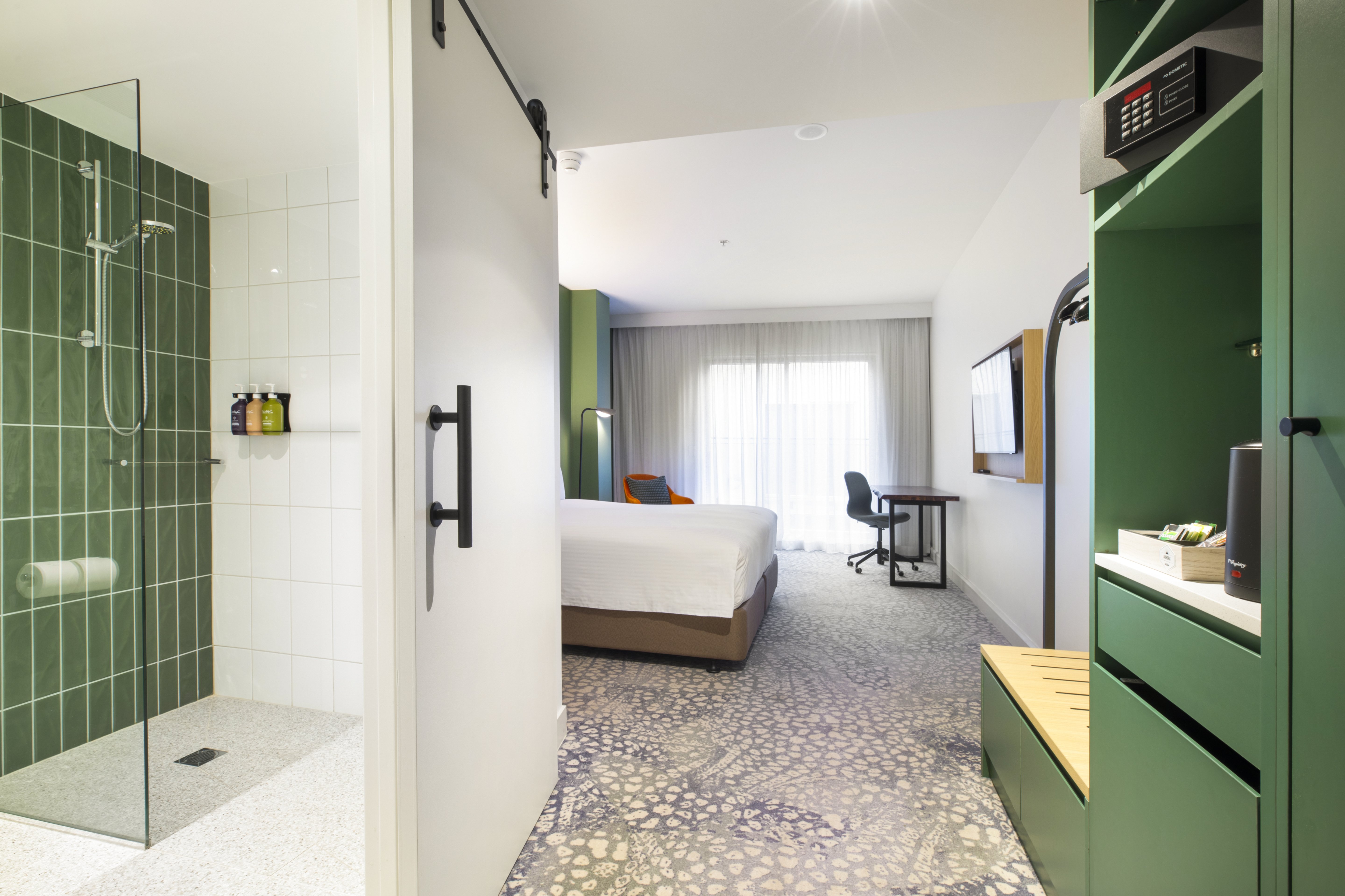 Holiday Inn Dandenong an IHG Hotel 49/50