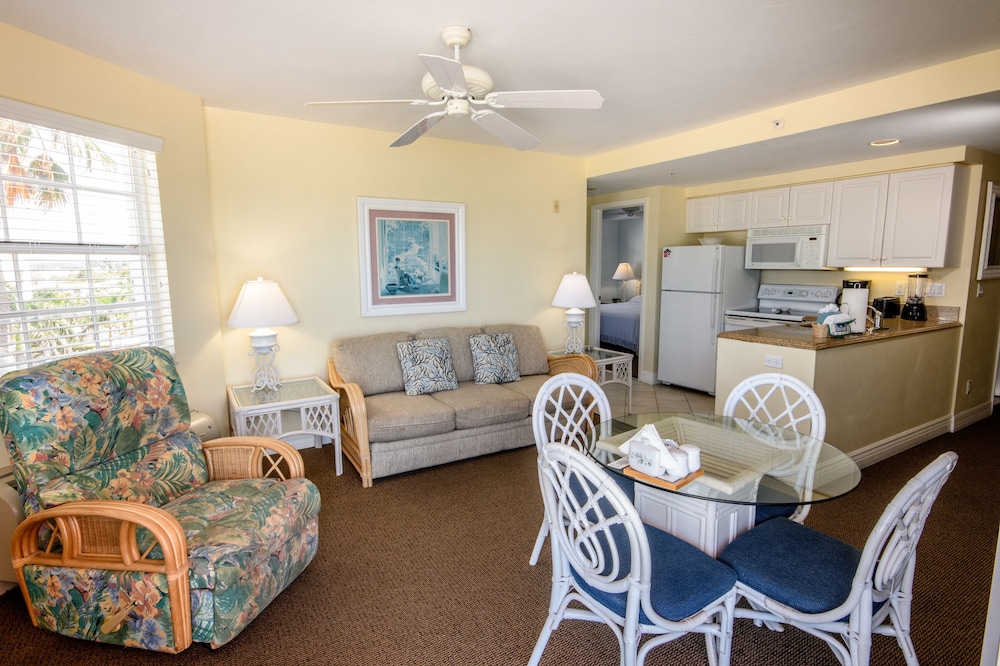 Edison Beach House 28/50