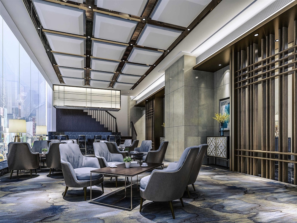 Mercure Chongqing Downtown 67/73