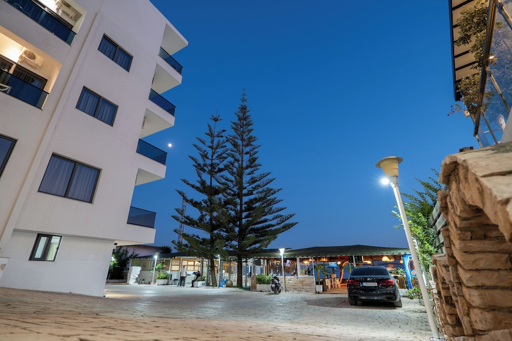 Hotel Kompleks Joni 38/50