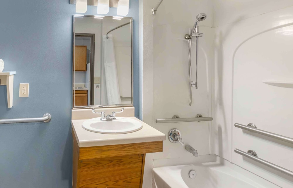 Extended Stay America Select Suites - Charleston - North Charleston - I-526 45/50