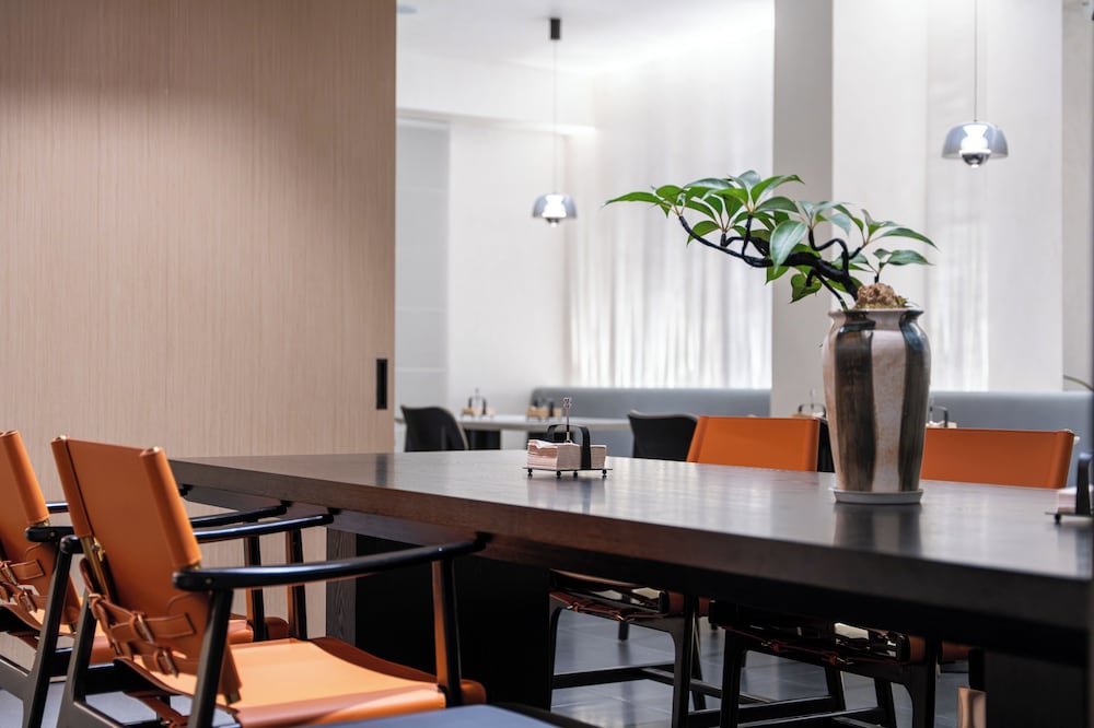 CYBO Station SSAW Hotel Chunxi Road Tianfu Square Chengdu 29/39