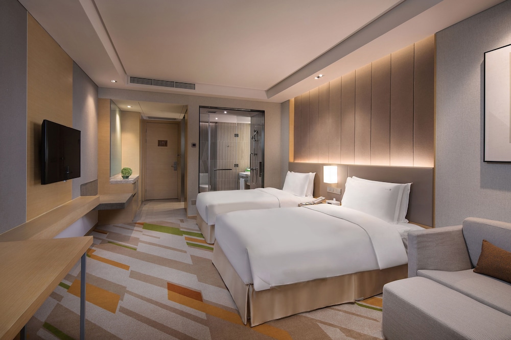 Standard, 2 Double Beds, Middle Floor