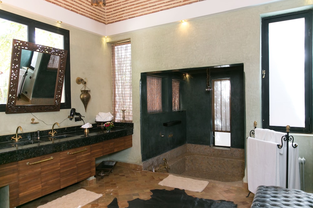 Lodge K Hôtel &amp; Spa 77/77