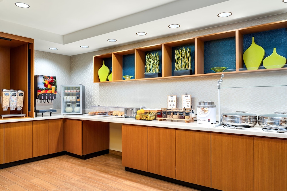 SpringHill Suites by Marriott Sarasota Bradenton 24/34