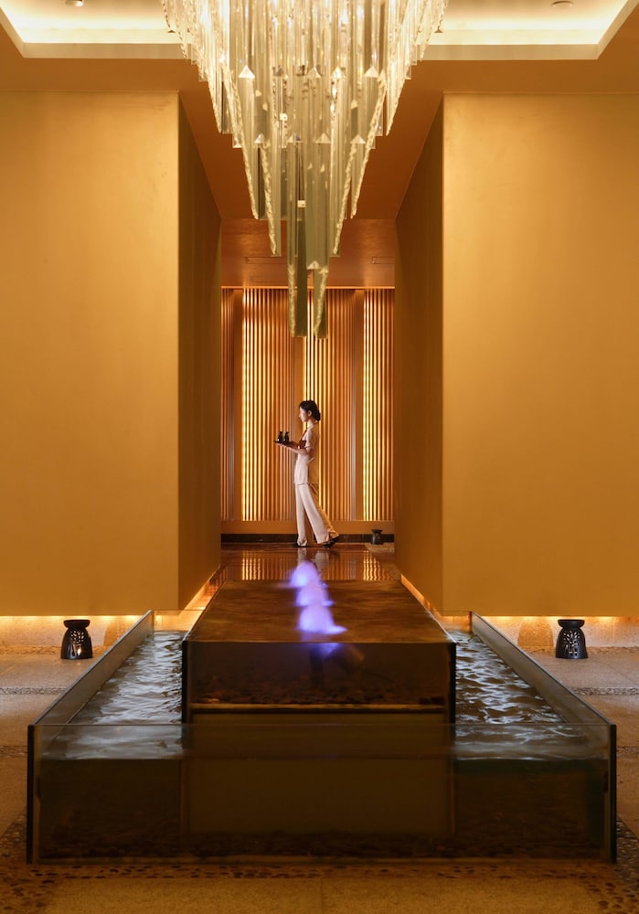 Ningbo Portman Plaza Hotel 8/63