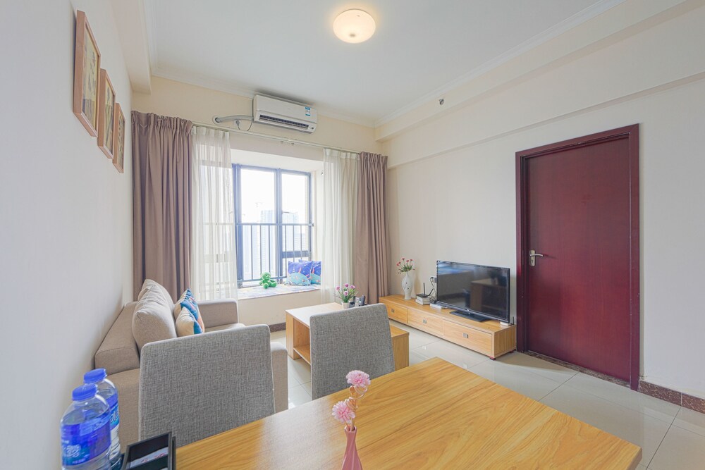 Angda Pazhou Apartment 44/60