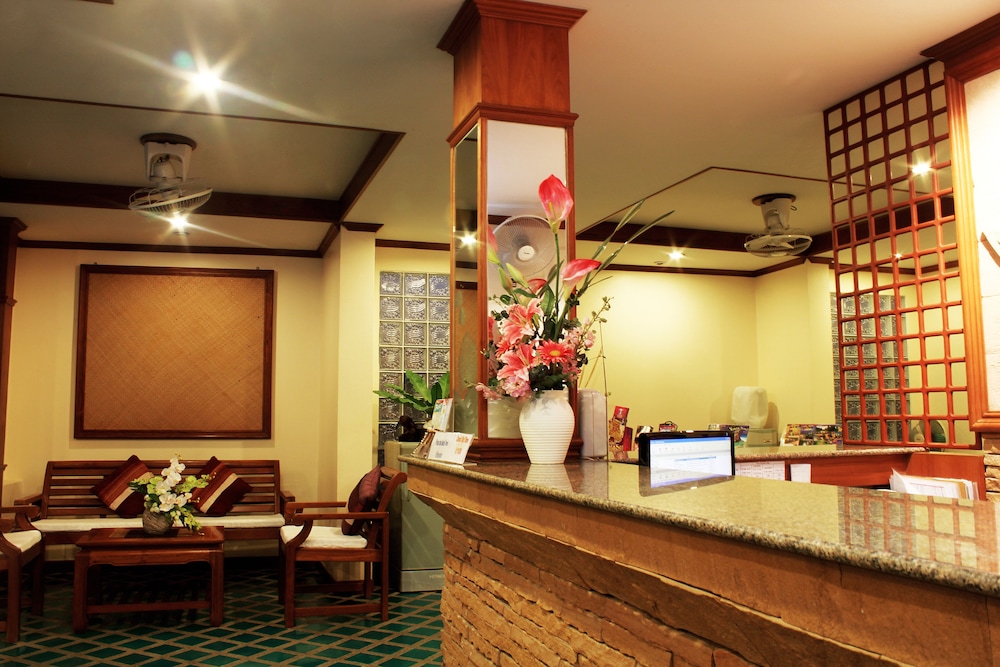 Baan Pron Phateep 18/50