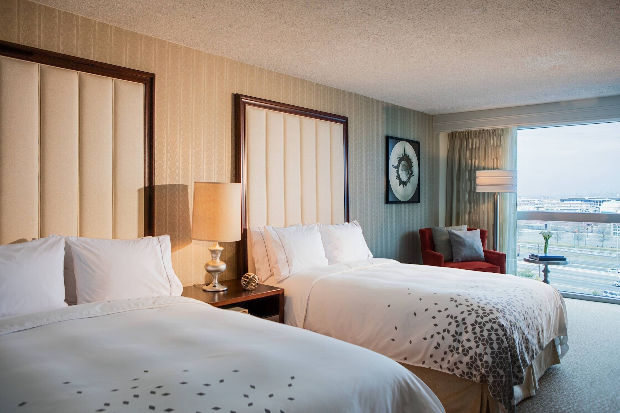 Club, 2 Double Beds