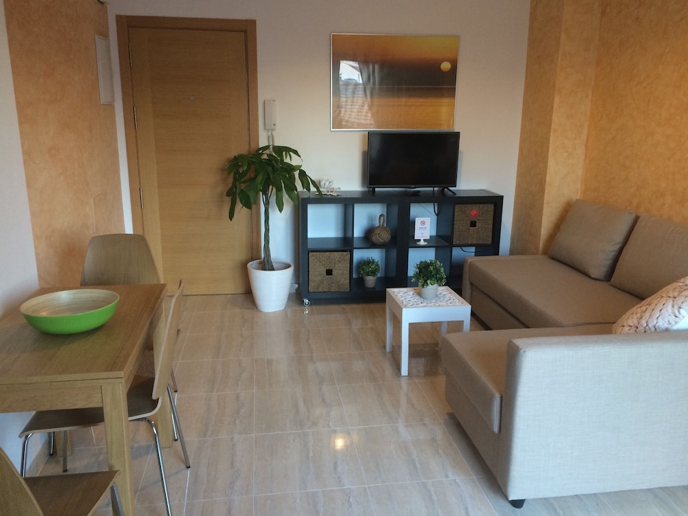 Life Apartments Alameda Colon 34/58
