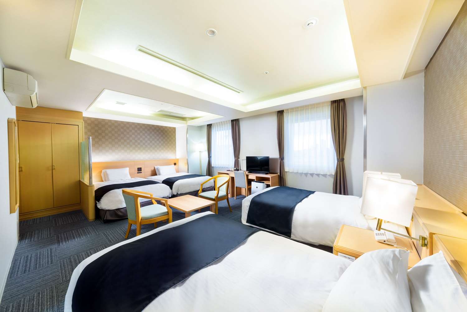 Surestay Plus Hotel By Best Western Shin-Osaka 19/45