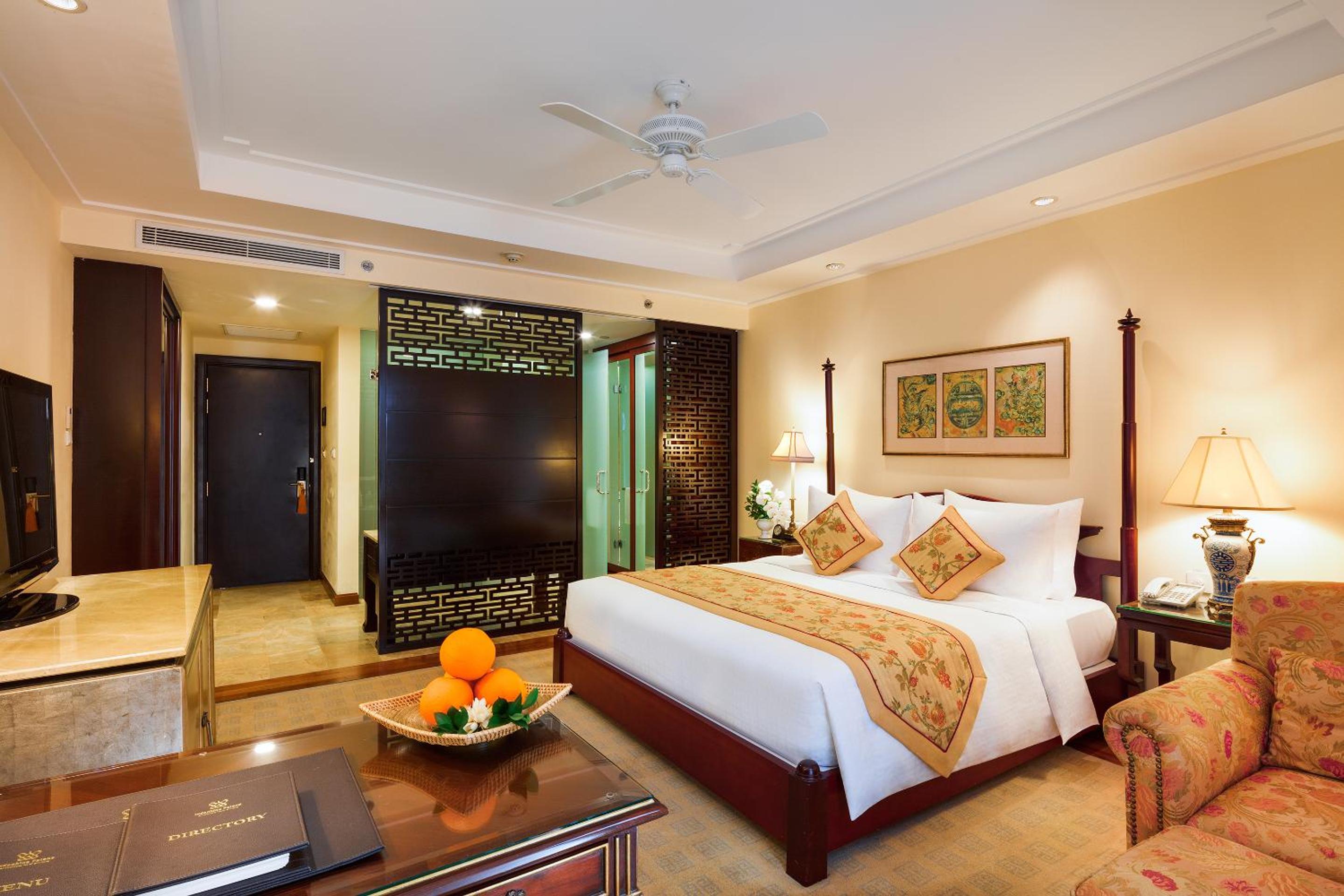 Palace, Double Bed