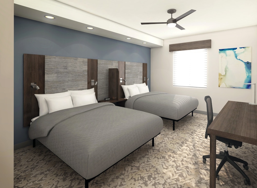 stayAPT Suites Alexandria-Fort Belvoir 8/37