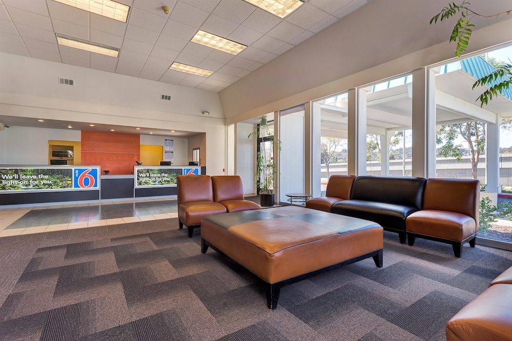 Motel6 Belmont, CA San Francisco Redwood City 50/61