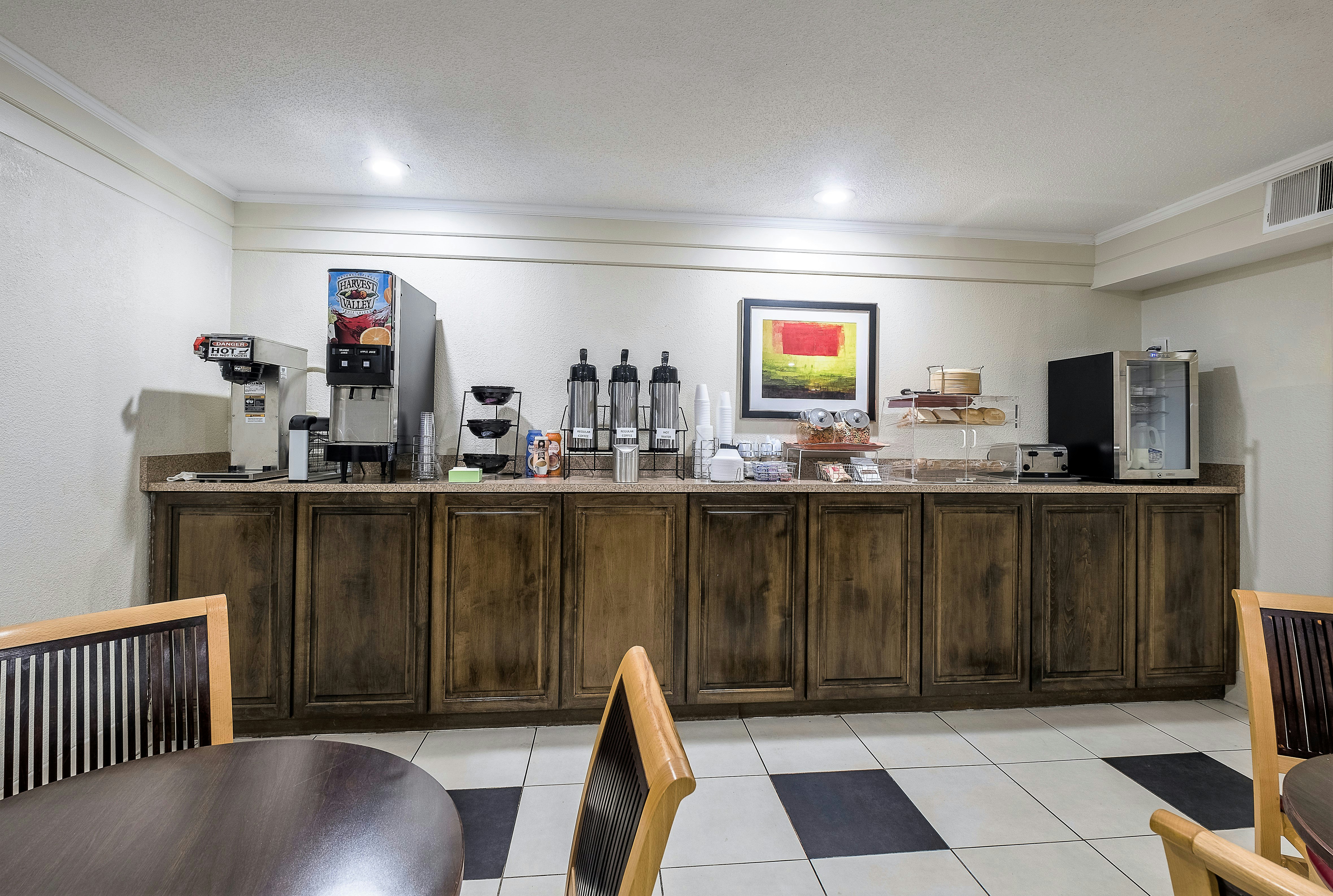 Red Roof Inn Bloomington - Normal/University 11/12