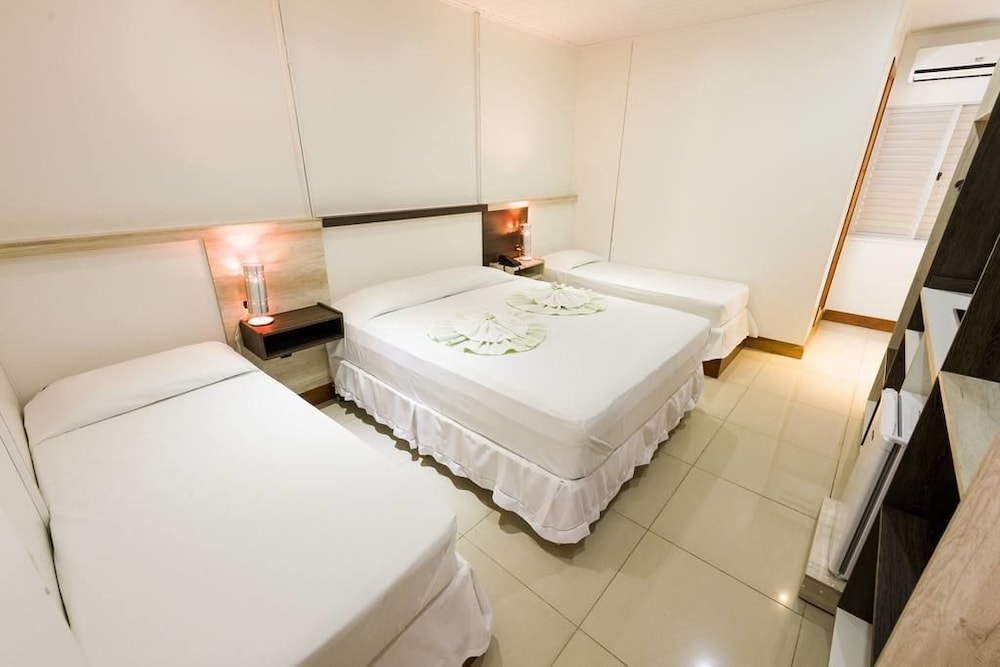 Hotel Brasil 37/71