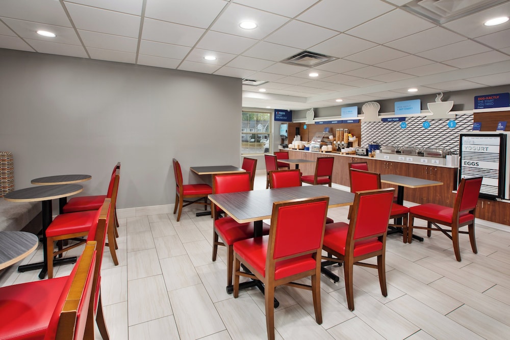 restaurant cafeteria