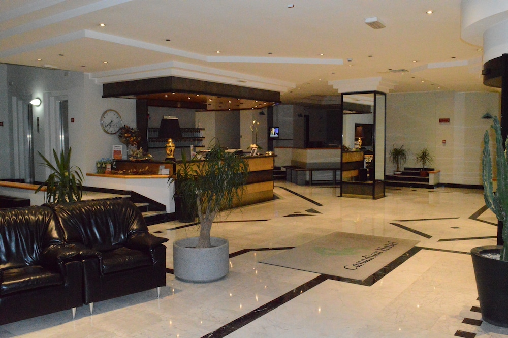 Canadian Hotel 11/15
