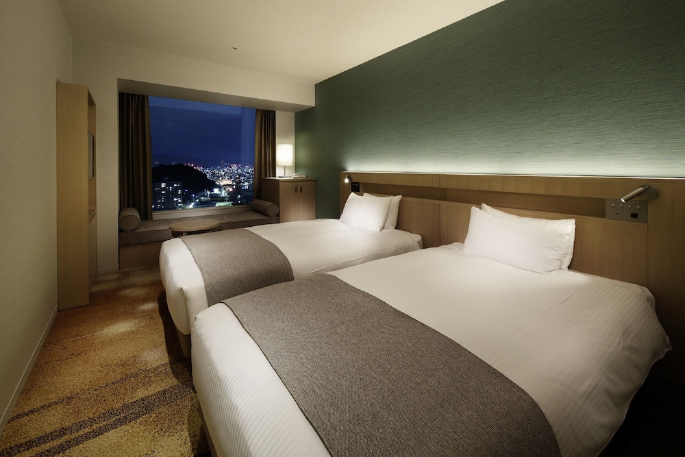 Grand Prince Hotel Hiroshima 14/73