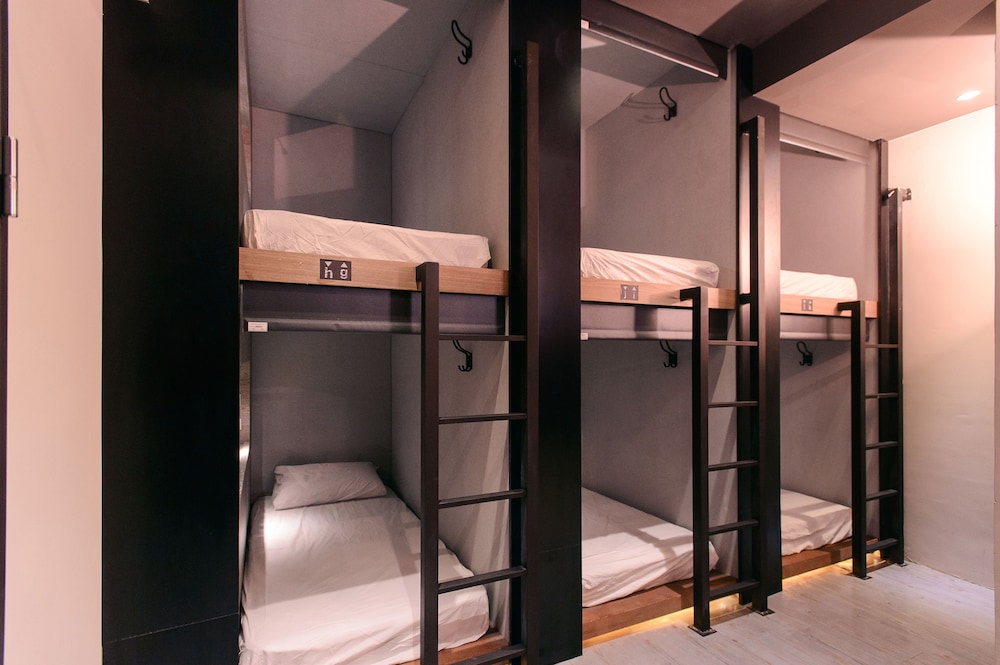 Kiwi Express Hotel-Taichung Station Branch Ii 33/60