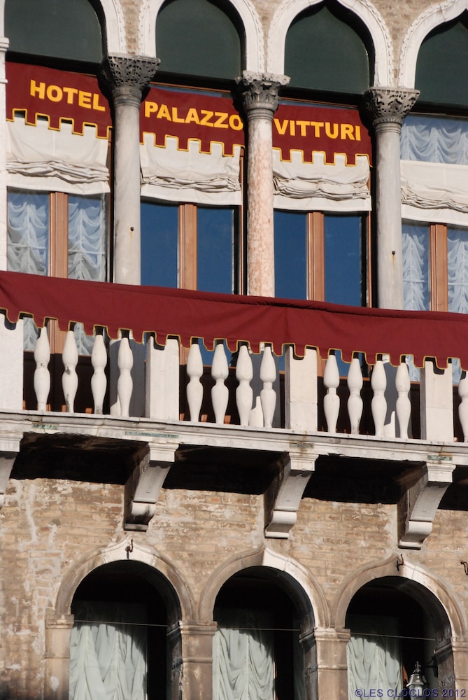 Palazzo Vitturi Hotel 64/67