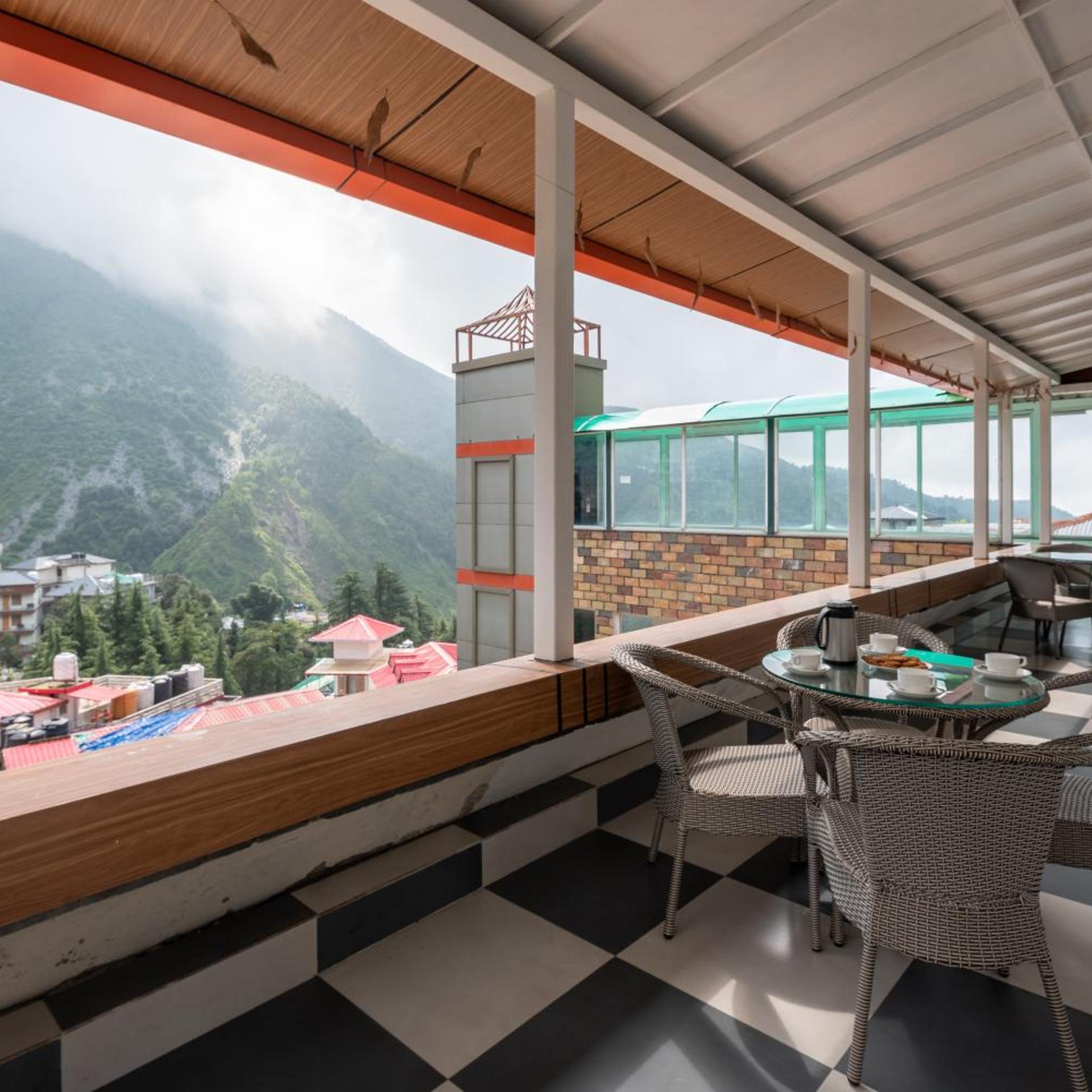 DLS Spring Valley Resort, Dharamshala 42/55