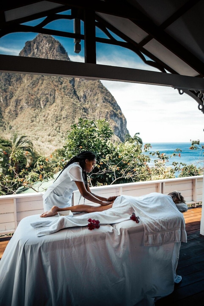 Stonefield Estate Resort 24/74