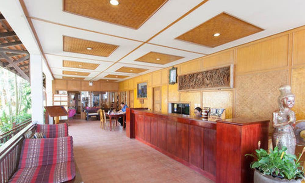 Coral Hotel Bangsaphan 10/62
