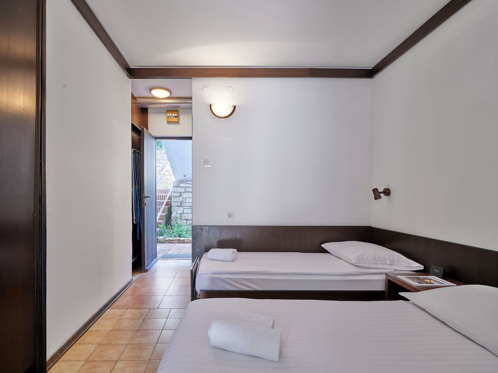 Naturist Park Koversada Villas Vrsar 10/36