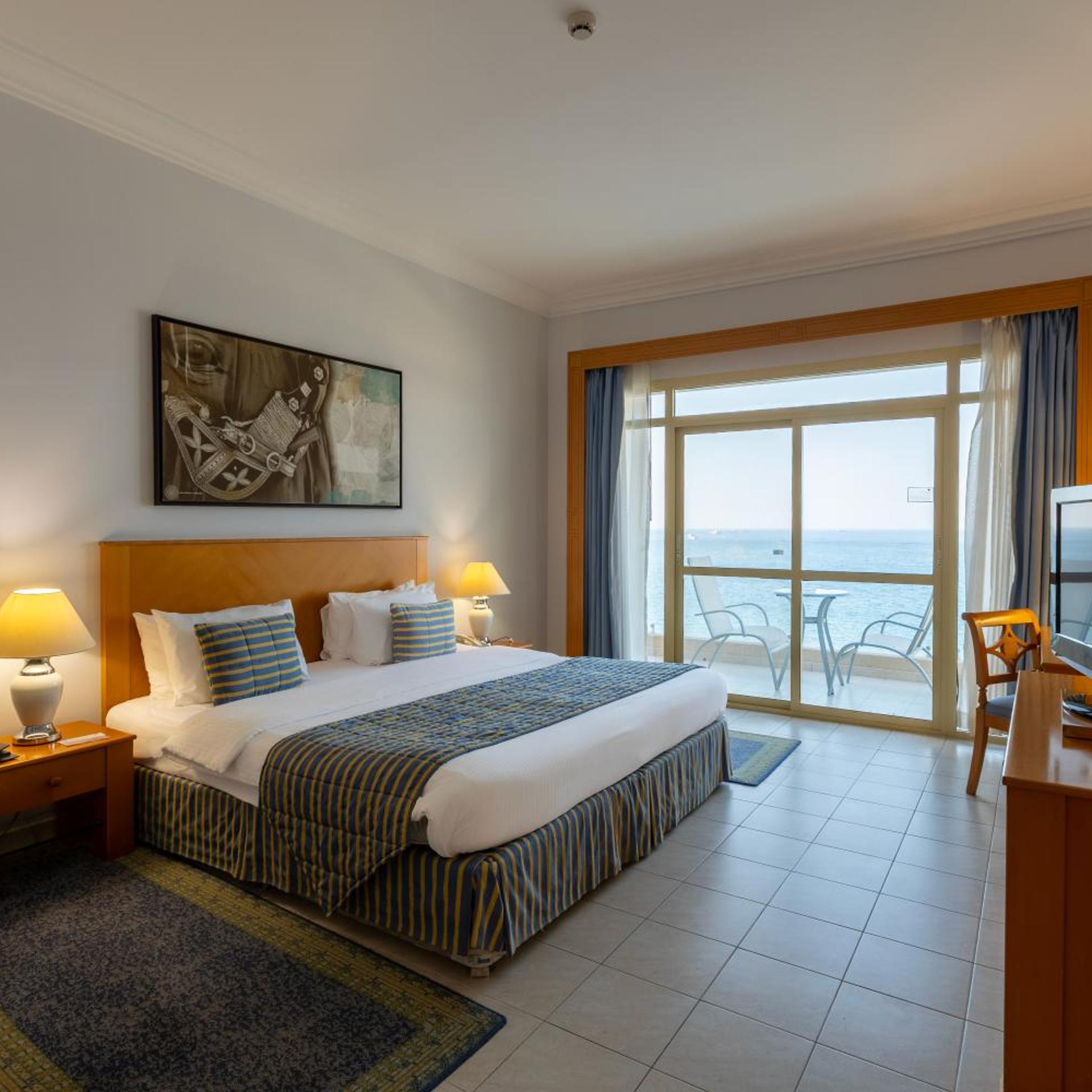 Room, King Bed, Sea View