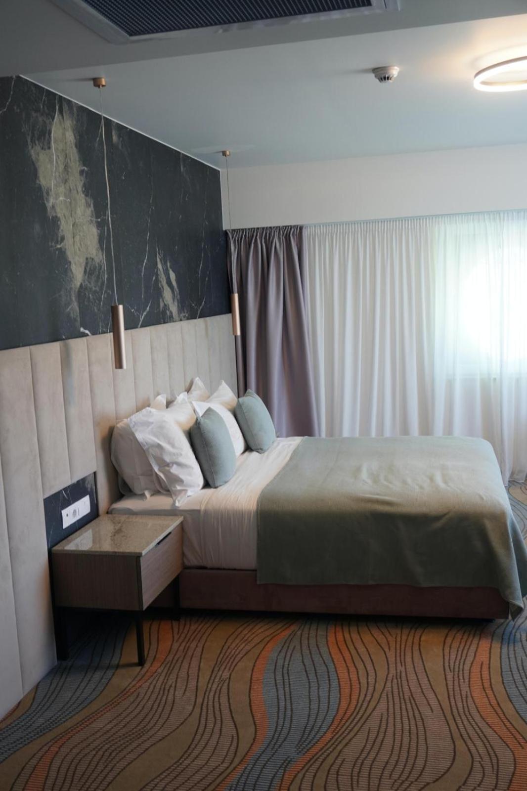 HOTEL ROMANITA 16/56
