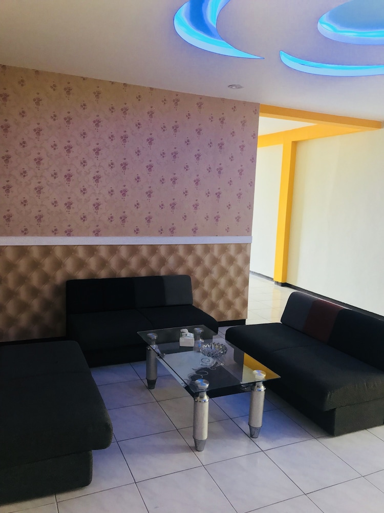 Palapa Hotel 32/50